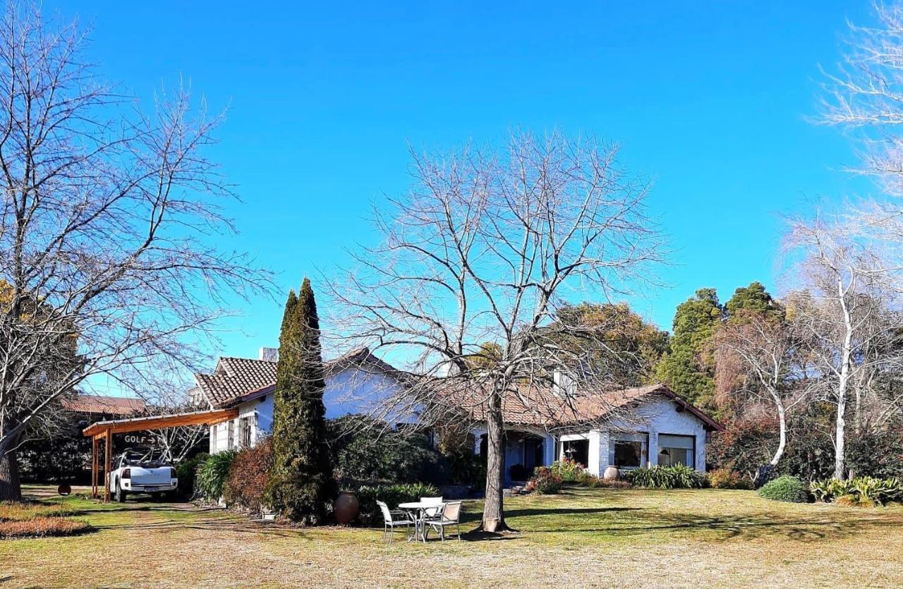 Golf - Casa De Huespedes Villa Tandil Eksteriør billede